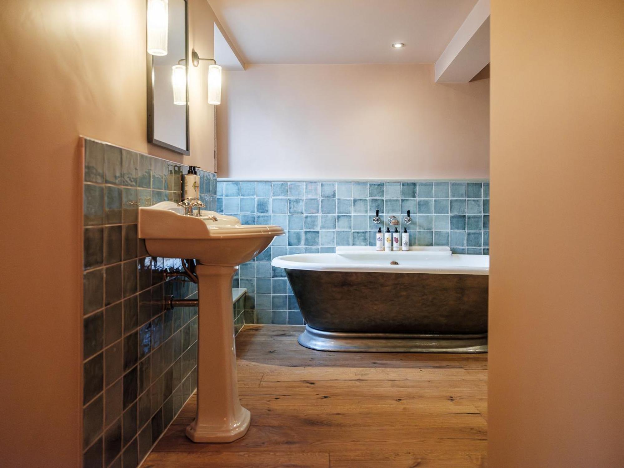 Hotel The Stump à Cirencester Extérieur photo